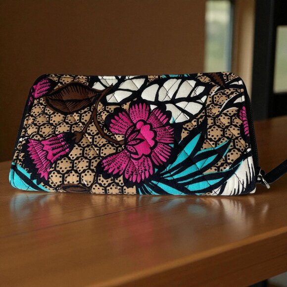 Vera Bradley Zip Around Wallet Floral Tropical Coquette Travel Essential Gift - Picture 1 of 4